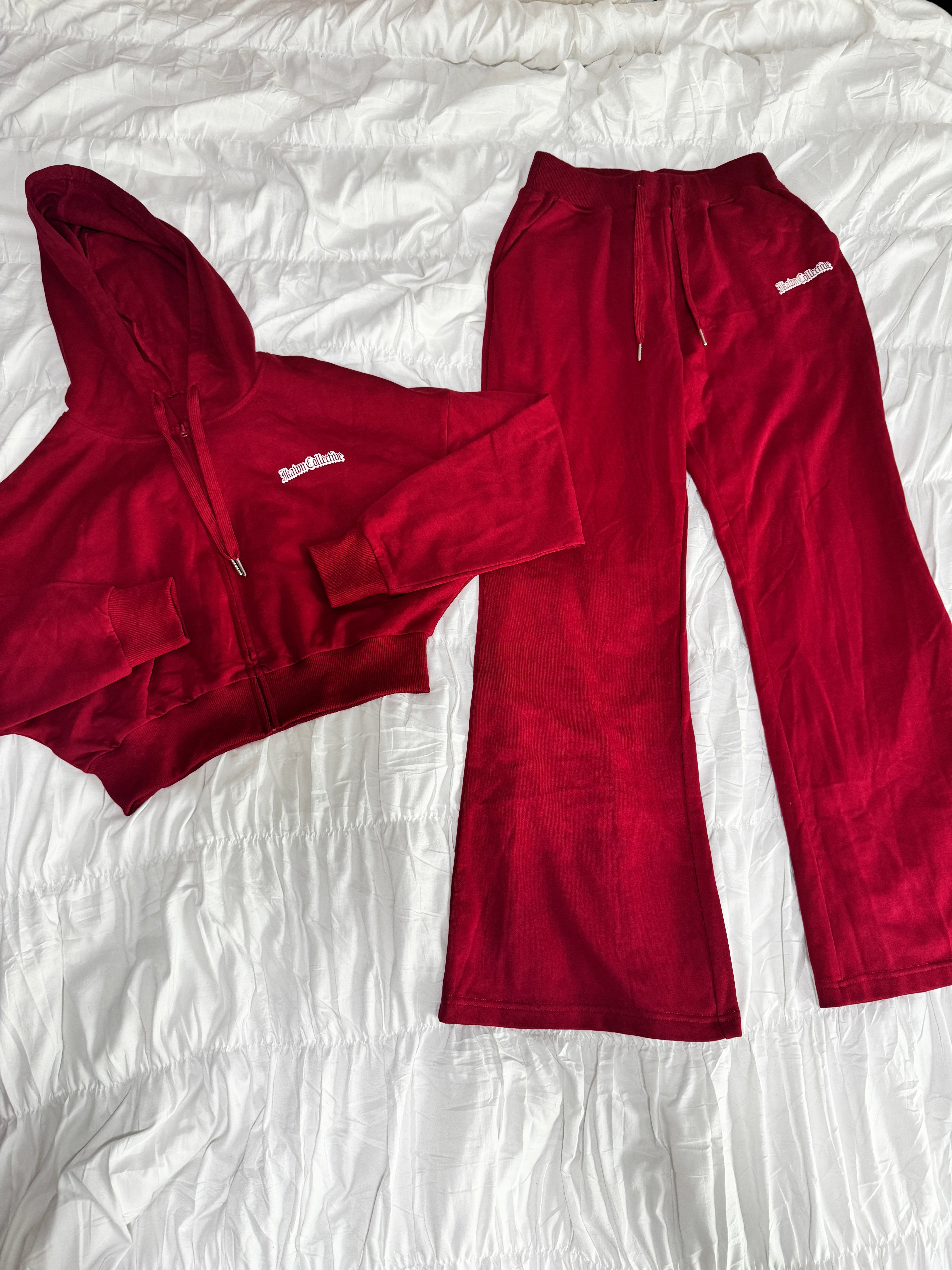 “Ikawnic Girl” Sweatpants